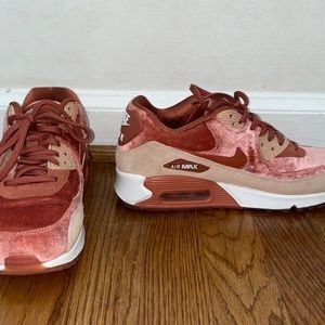 Nike Air Max 90